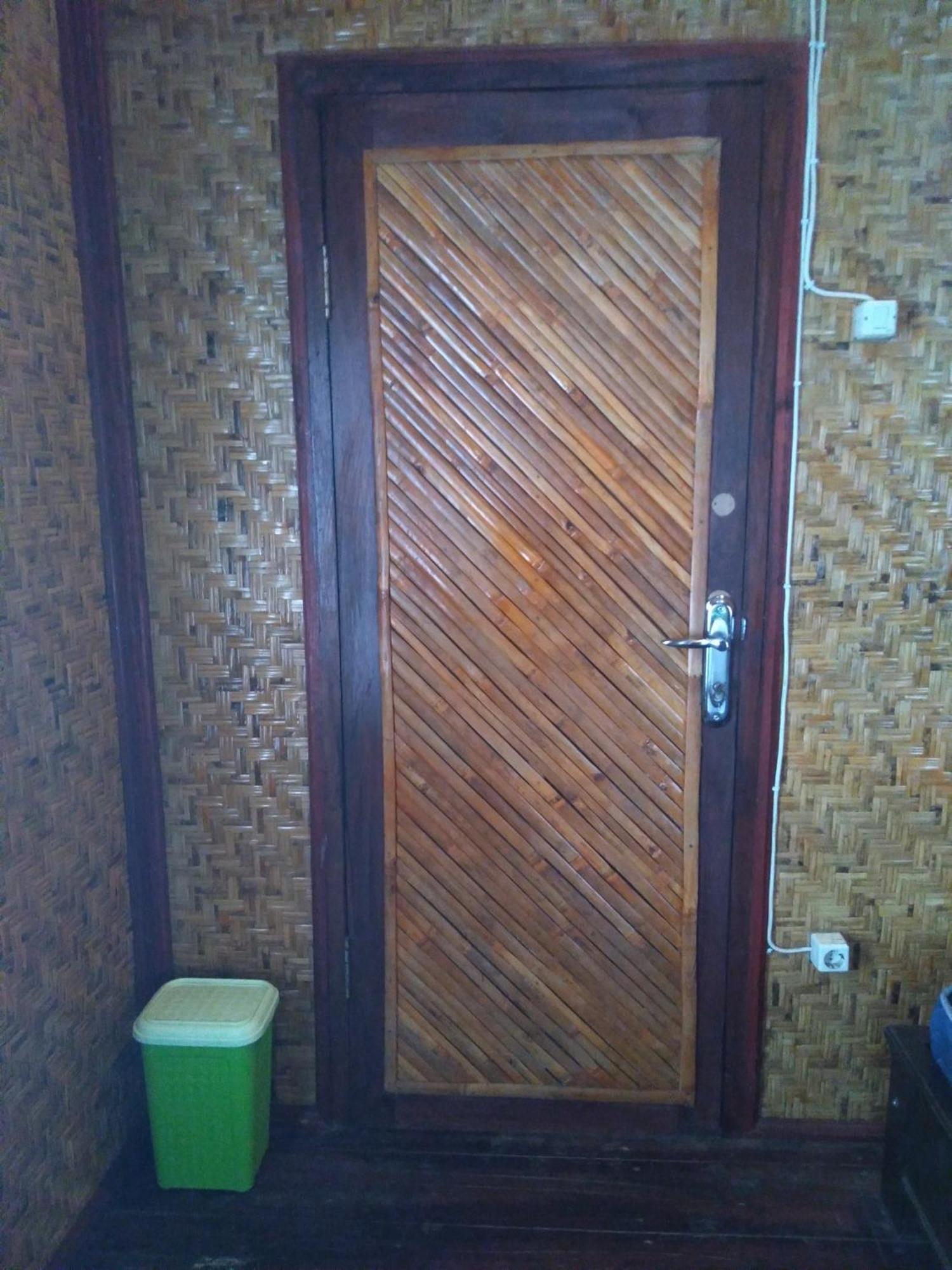 Lima Bintang Hotel Quần đảo Gili Phòng bức ảnh