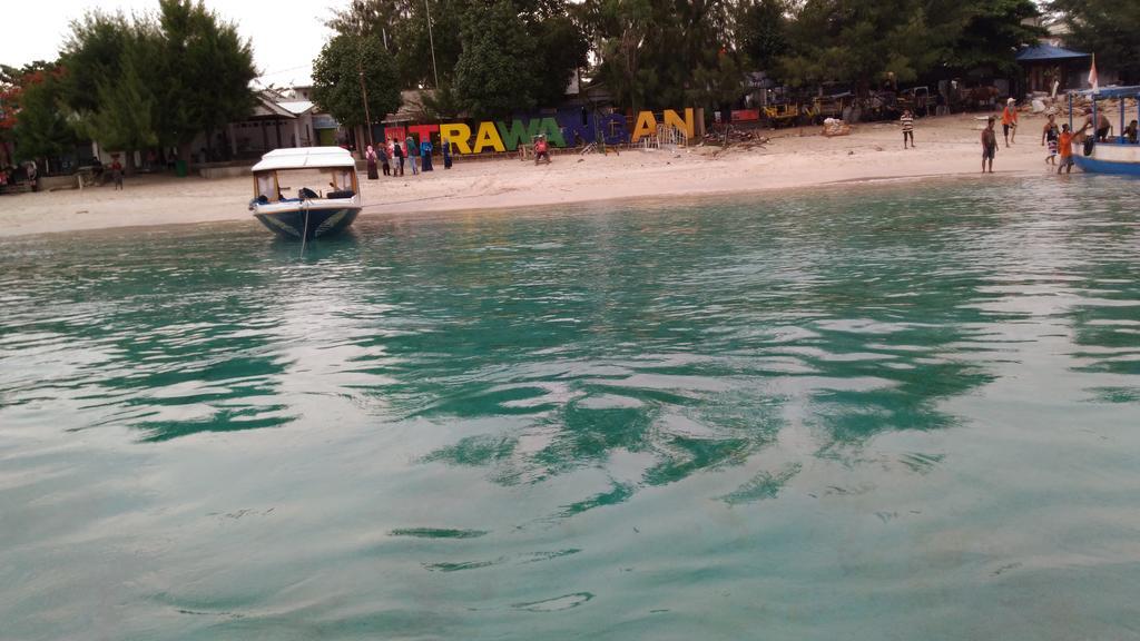 Lima Bintang Hotel Quần đảo Gili Ngoại thất bức ảnh