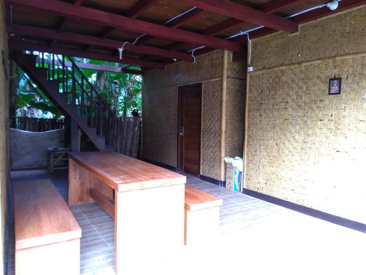 Lima Bintang Hotel Quần đảo Gili Ngoại thất bức ảnh