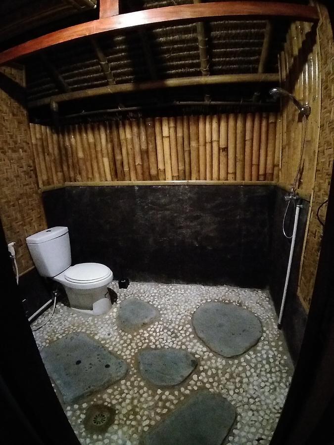 Lima Bintang Hotel Quần đảo Gili Ngoại thất bức ảnh