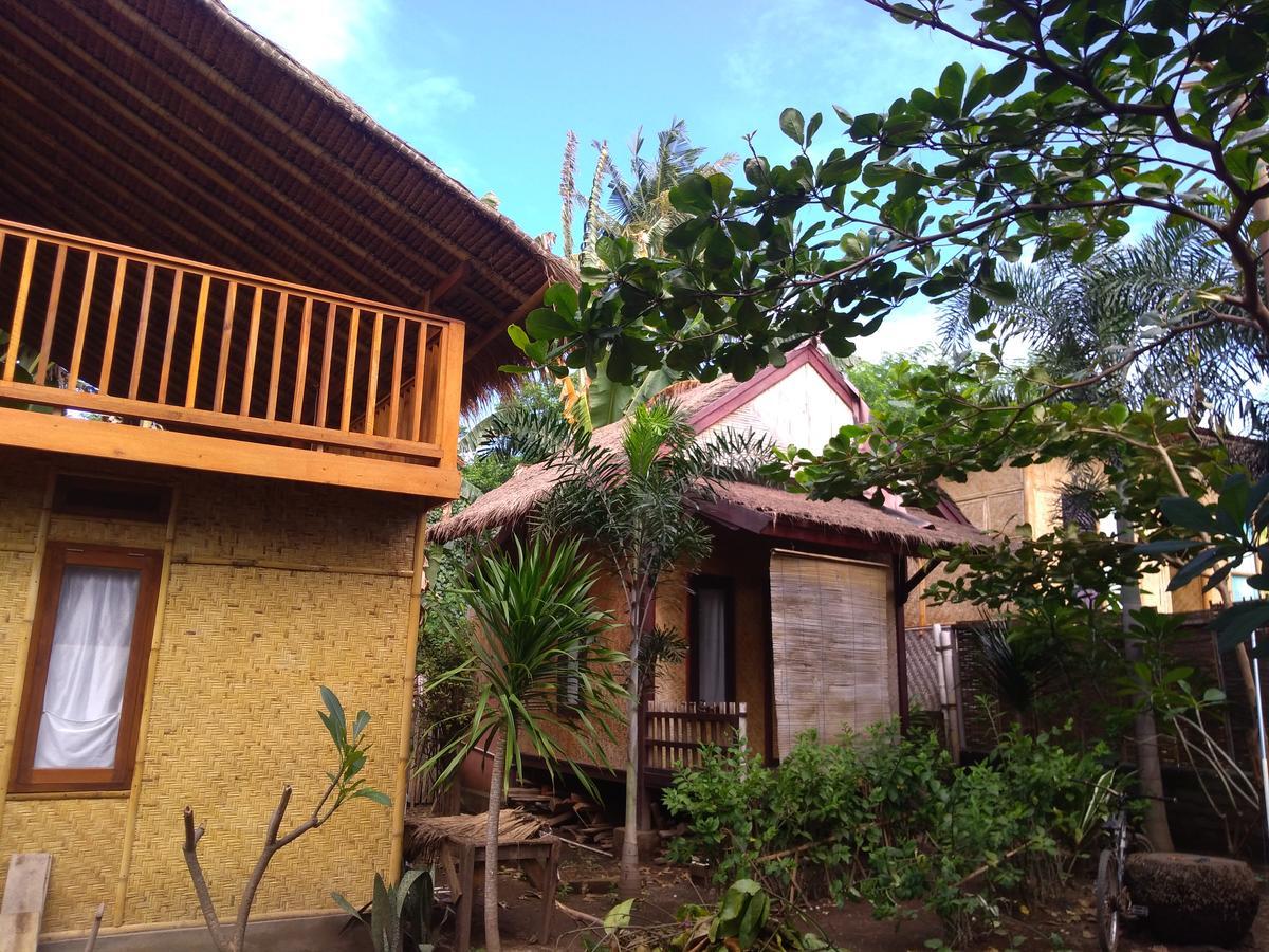 Lima Bintang Hotel Quần đảo Gili Ngoại thất bức ảnh